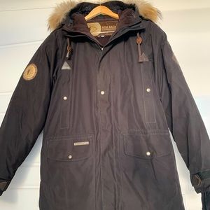 Men's High Quality Down & Feather Winter Jacket- L